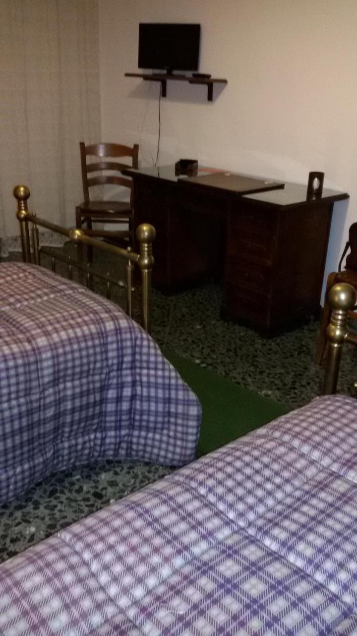 B&B Metropolitan Taranto Eksteriør bilde