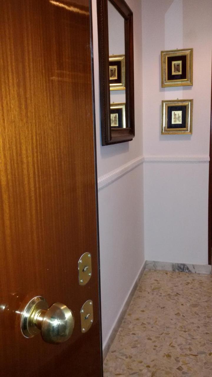 B&B Metropolitan Taranto Eksteriør bilde