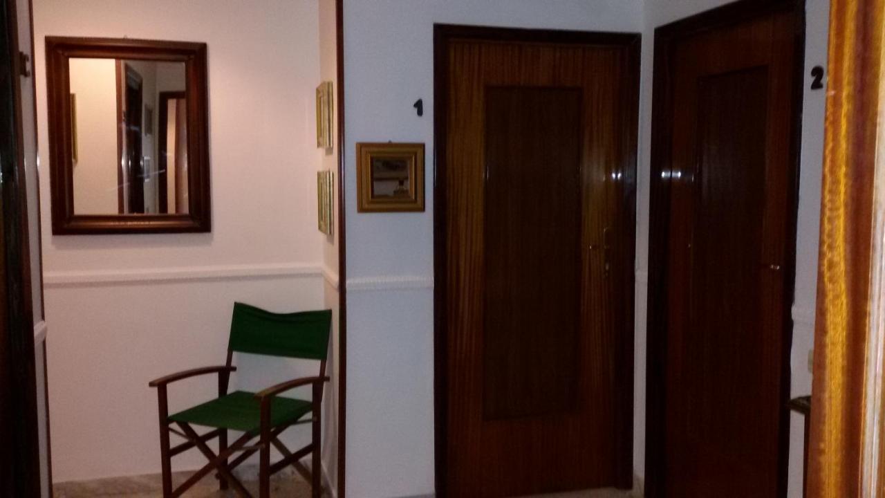 B&B Metropolitan Taranto Eksteriør bilde