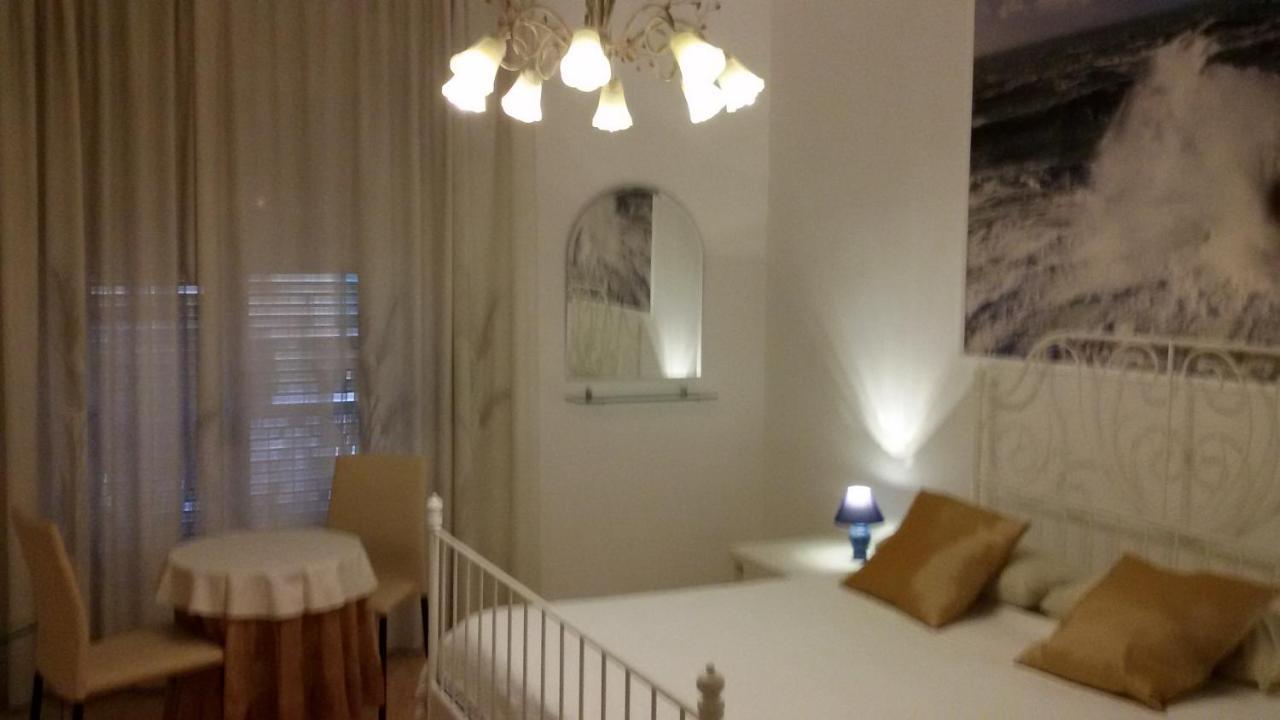 B&B Metropolitan Taranto Eksteriør bilde